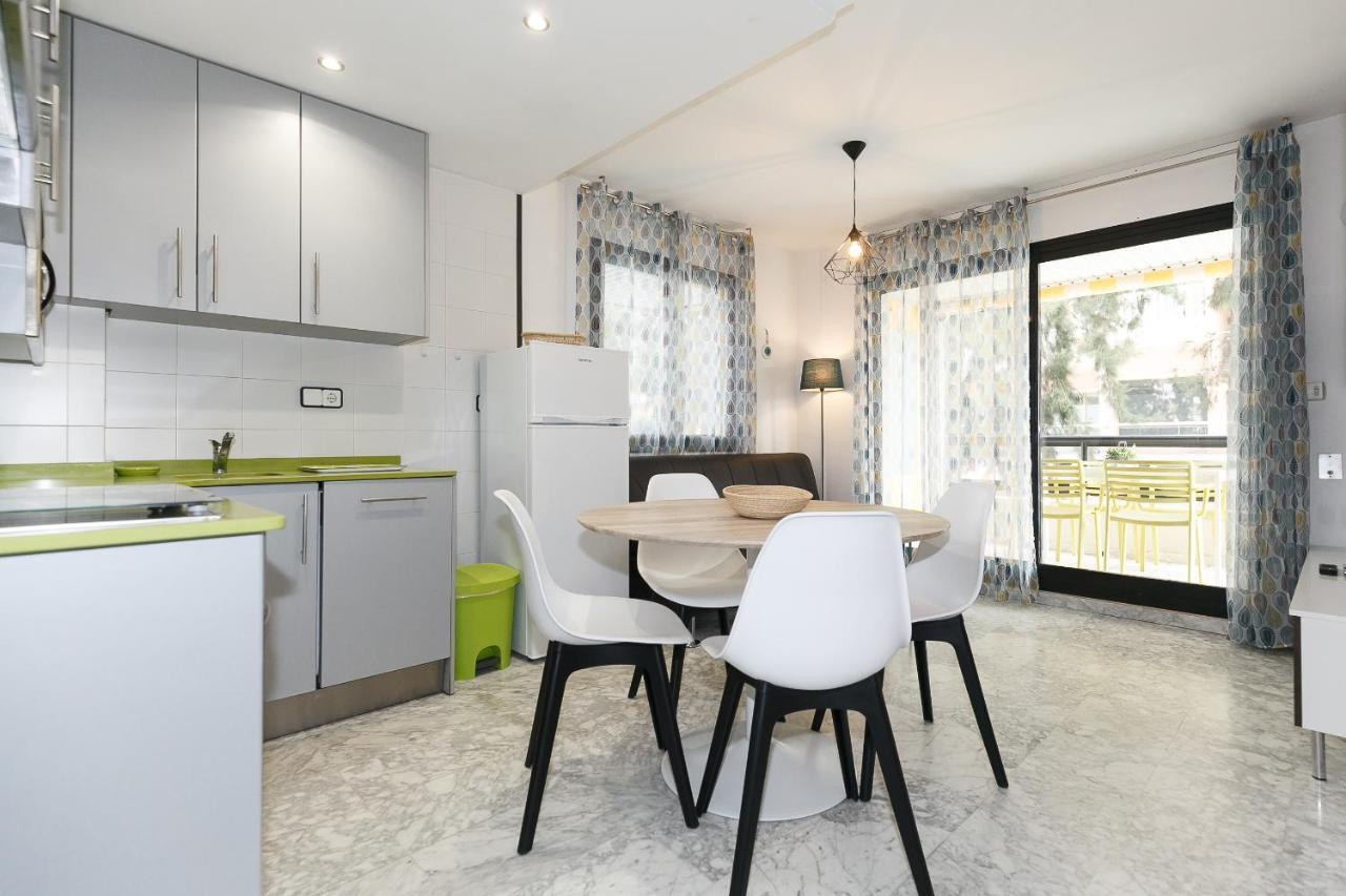 Uhc Cancun Apartments Salou Exteriér fotografie