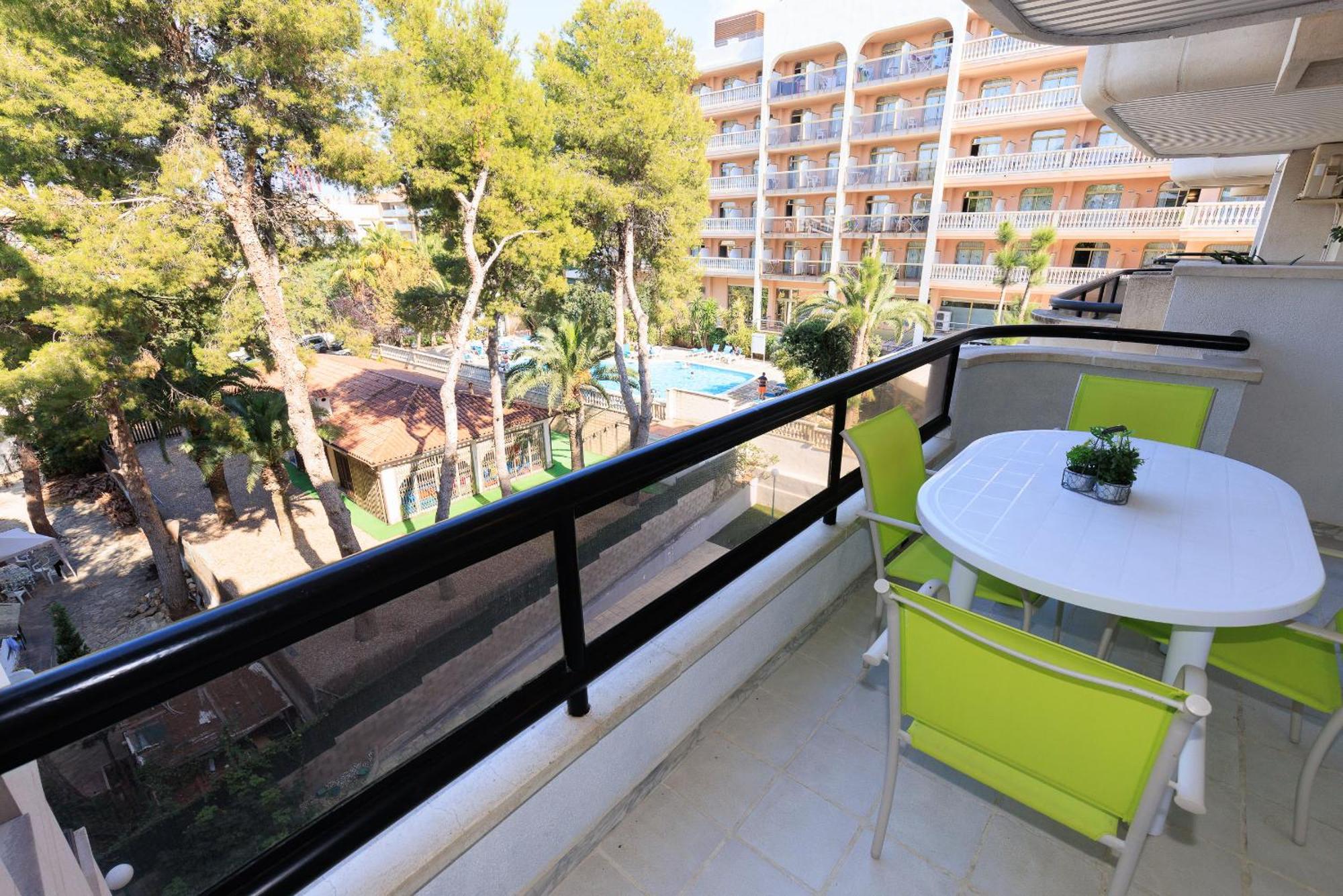 Uhc Cancun Apartments Salou Exteriér fotografie